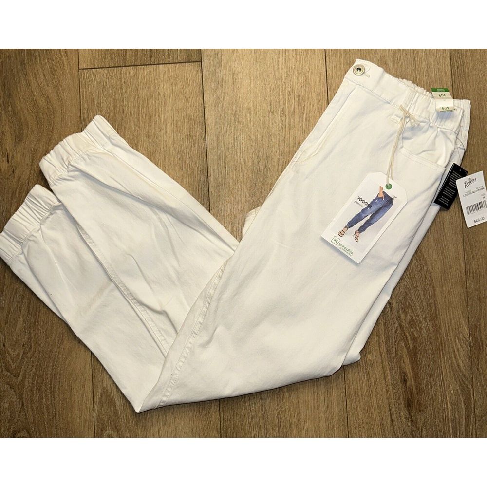 RE Generation Women's Juniors Jogger White‎ Size Medium NEW